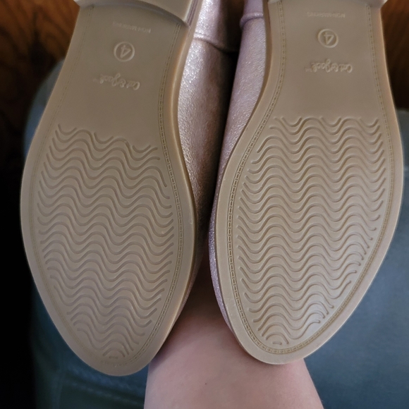 Cat & Jack rose gold booties. NWT! - Picture 4 of 4